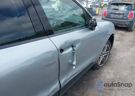 2021 Porsche Macan z USA, uszkodzony, nr VIN WP1AA2A55MLB14277